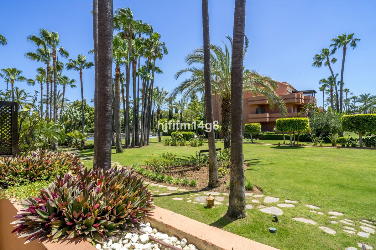 2 bedroom Apartments for sale in Puerto Banús – R5388274 2 bedroom Apartments for sale in Puerto Banús – R5388274