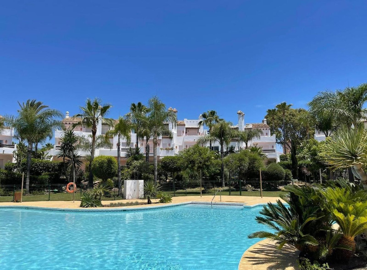 4 bedroom Semi-detached for sale in Atalaya – R5295937 4 bedroom Semi-detached for sale in Atalaya – R5295937
