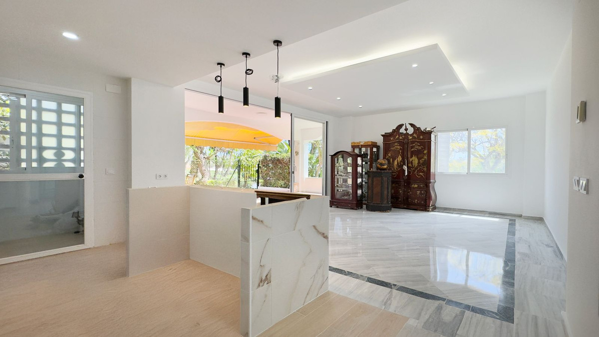 Apartamentos de 4 dormitorios en venta en Marbella – R5034214 Apartamentos de 4 dormitorios en venta en Marbella – R5034214