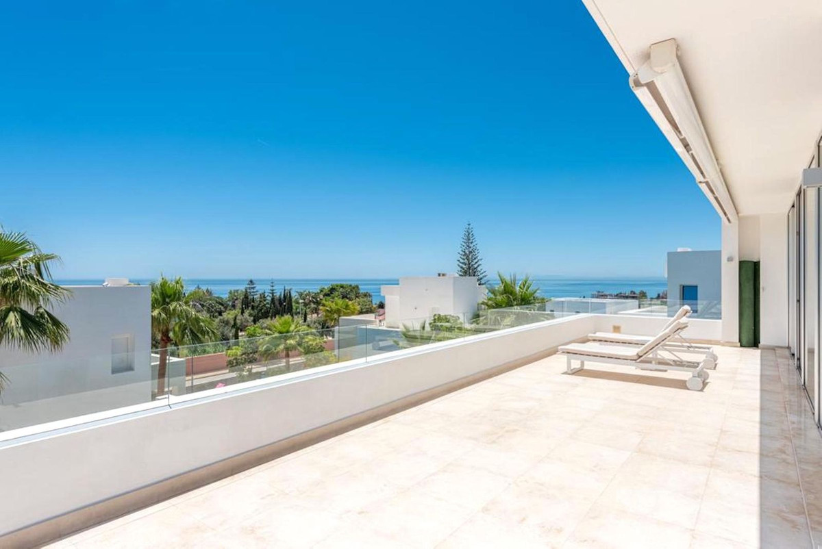 Villas de 5 dormitorios en venta en Marbella – R5390707 Villas de 5 dormitorios en venta en Marbella – R5390707