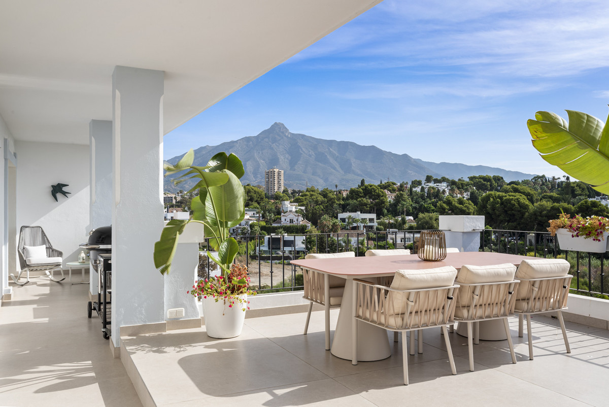 5 bedroom Apartments for sale in Nueva Andalucía – R5298787 5 bedroom Apartments for sale in Nueva Andalucía – R5298787