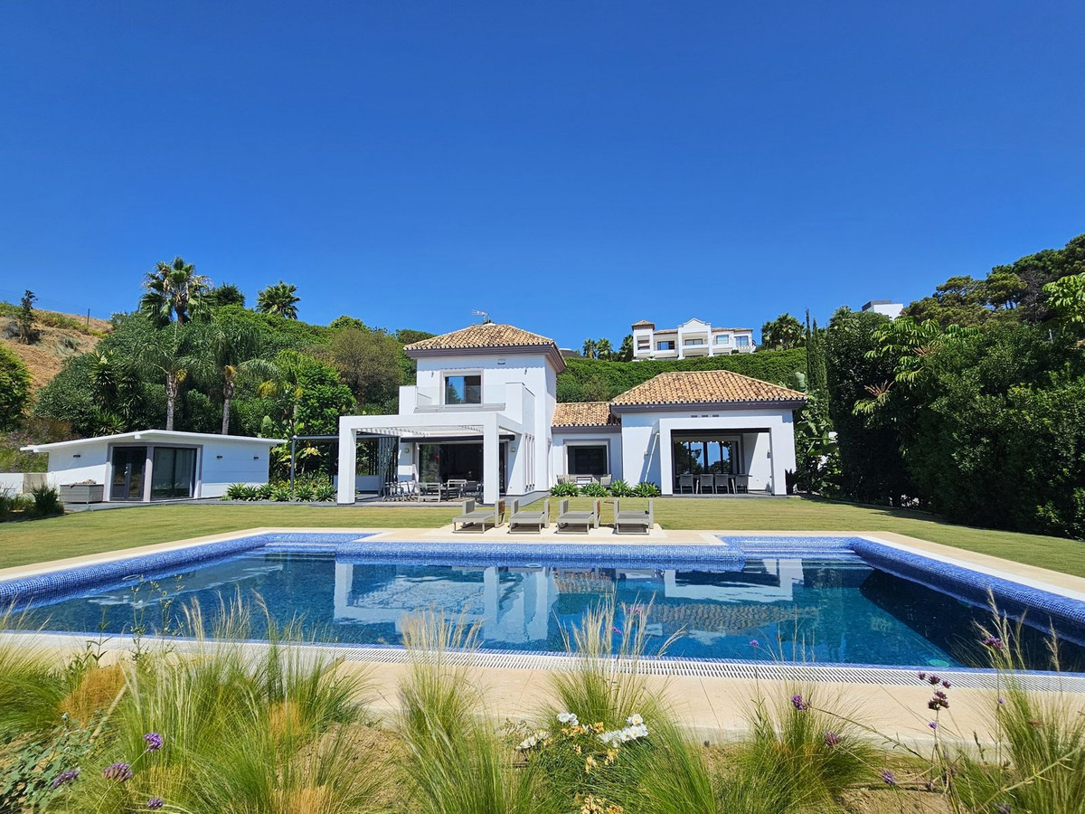 4 bedroom Villas for sale in Benahav�s – R5138845 4 bedroom Villas for sale in Benahav�s – R5138845