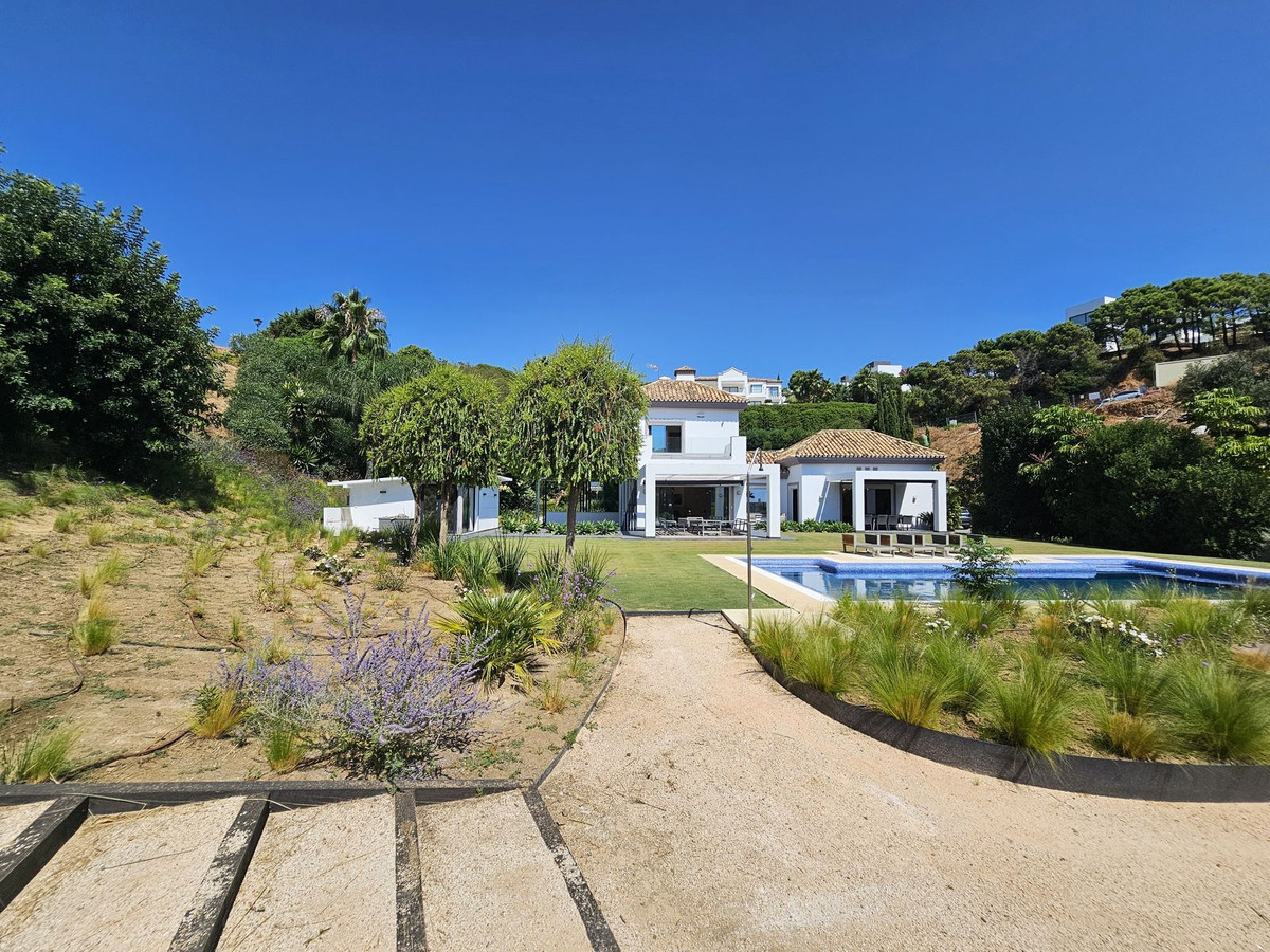 4 bedroom Villas for sale in Benahav�s – R5138845 4 bedroom Villas for sale in Benahav�s – R5138845