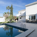 Villas de 4 dormitorios en venta en Nueva Andalucía – R5374195 Villas de 4 dormitorios en venta en Nueva Andalucía – R5374195
