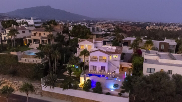 Villas de 5 dormitorios en venta en Benahavís – R5317357 Villas de 5 dormitorios en venta en Benahavís – R5317357 en