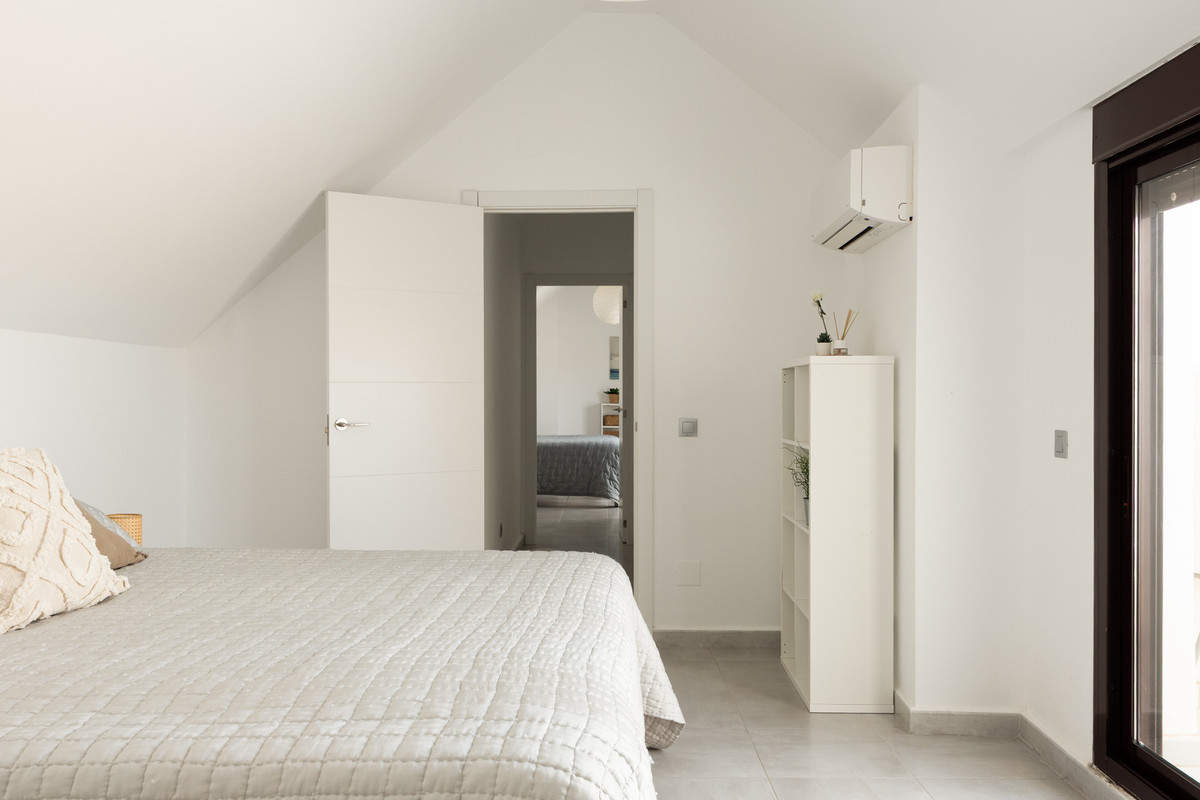 4 bedroom Apartments for sale in Nueva Andalucía – R5366362 4 bedroom Apartments for sale in Nueva Andalucía – R5366362