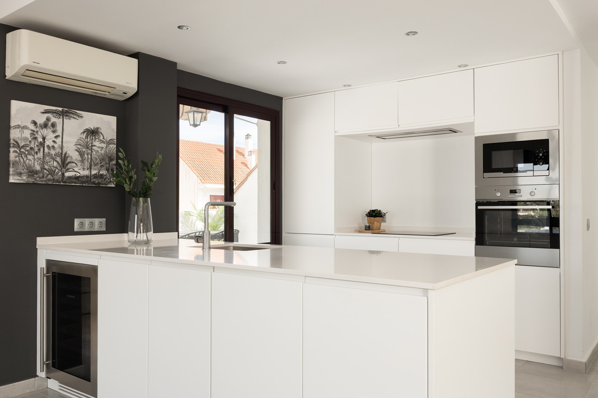 4 bedroom Apartments for sale in Nueva Andalucía – R5366362 4 bedroom Apartments for sale in Nueva Andalucía – R5366362