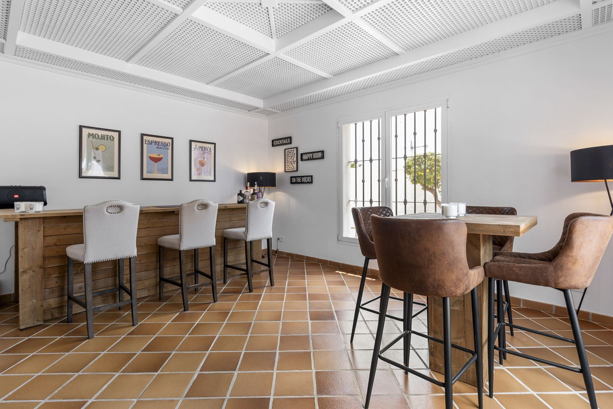 Villas de 5 dormitorios en venta en Las Chapas – R5249194 Villas de 5 dormitorios en venta en Las Chapas – R5249194