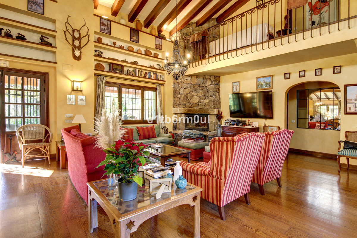 Villas de 5 dormitorios en venta en Ojén – R4913407 Villas de 5 dormitorios en venta en Ojén – R4913407