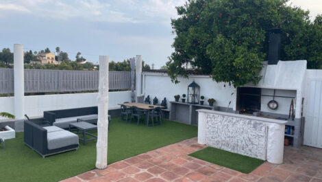 Villas de 3 dormitorios en venta en San Pedro de Alcántara – R5288839