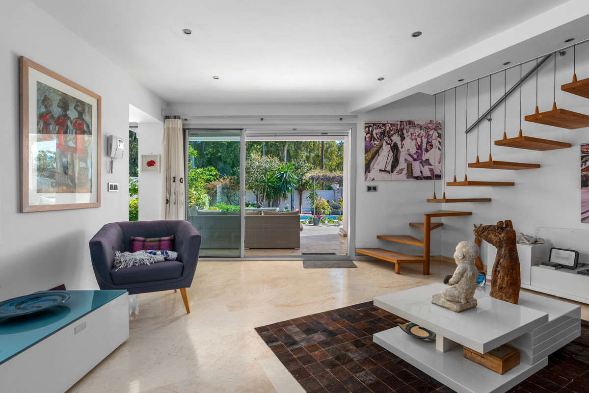 Villas de 5 dormitorios en venta en San Pedro de Alcántara – R5348251 Villas de 5 dormitorios en venta en San Pedro de Alcántara – R5348251