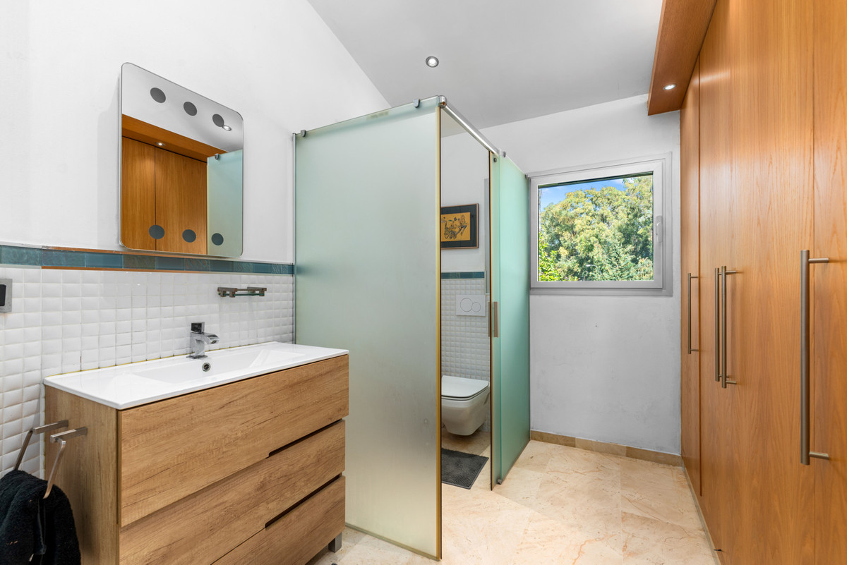 Villas de 5 dormitorios en venta en San Pedro de Alcántara – R5348251 Villas de 5 dormitorios en venta en San Pedro de Alcántara – R5348251