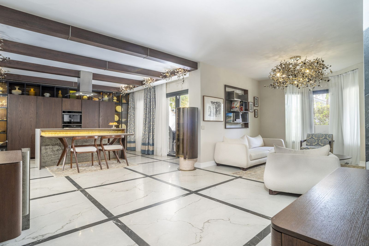 Apartamentos de 3 dormitorios en venta en Nueva Andalucía – R5211835 Apartamentos de 3 dormitorios en venta en Nueva Andalucía – R5211835