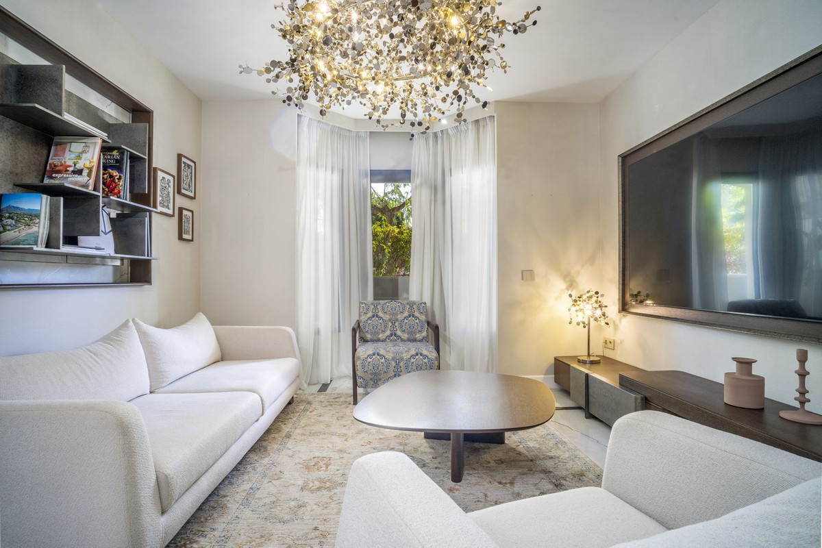 Apartamentos de 3 dormitorios en venta en Nueva Andalucía – R5211835 Apartamentos de 3 dormitorios en venta en Nueva Andalucía – R5211835
