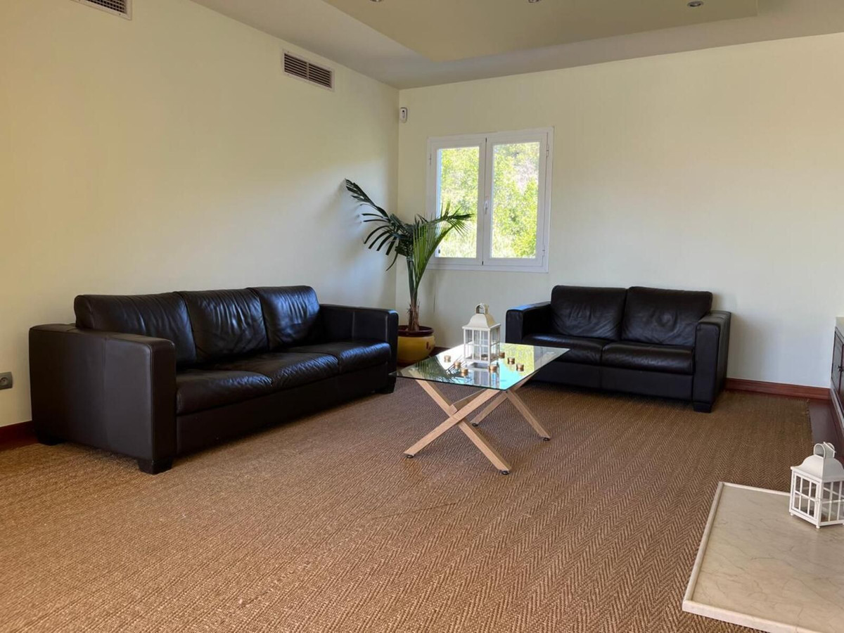 Apartamentos de 2 dormitorios en venta en Nag�eles – R5335522 Apartamentos de 2 dormitorios en venta en Nag�eles – R5335522