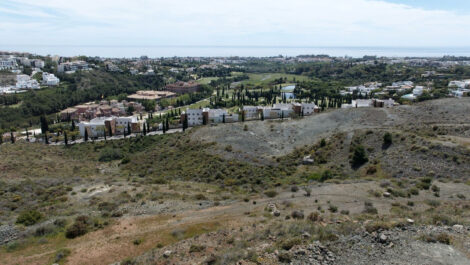 Plots for sale in Benahavís – R5026111