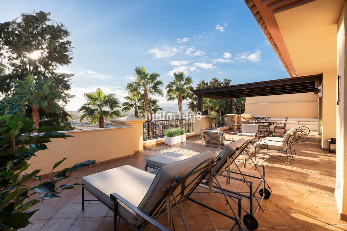 Aticos de 3 dormitorios en venta en Nueva Andaluc�a – R5216806 Aticos de 3 dormitorios en venta en Nueva Andaluc�a – R5216806
