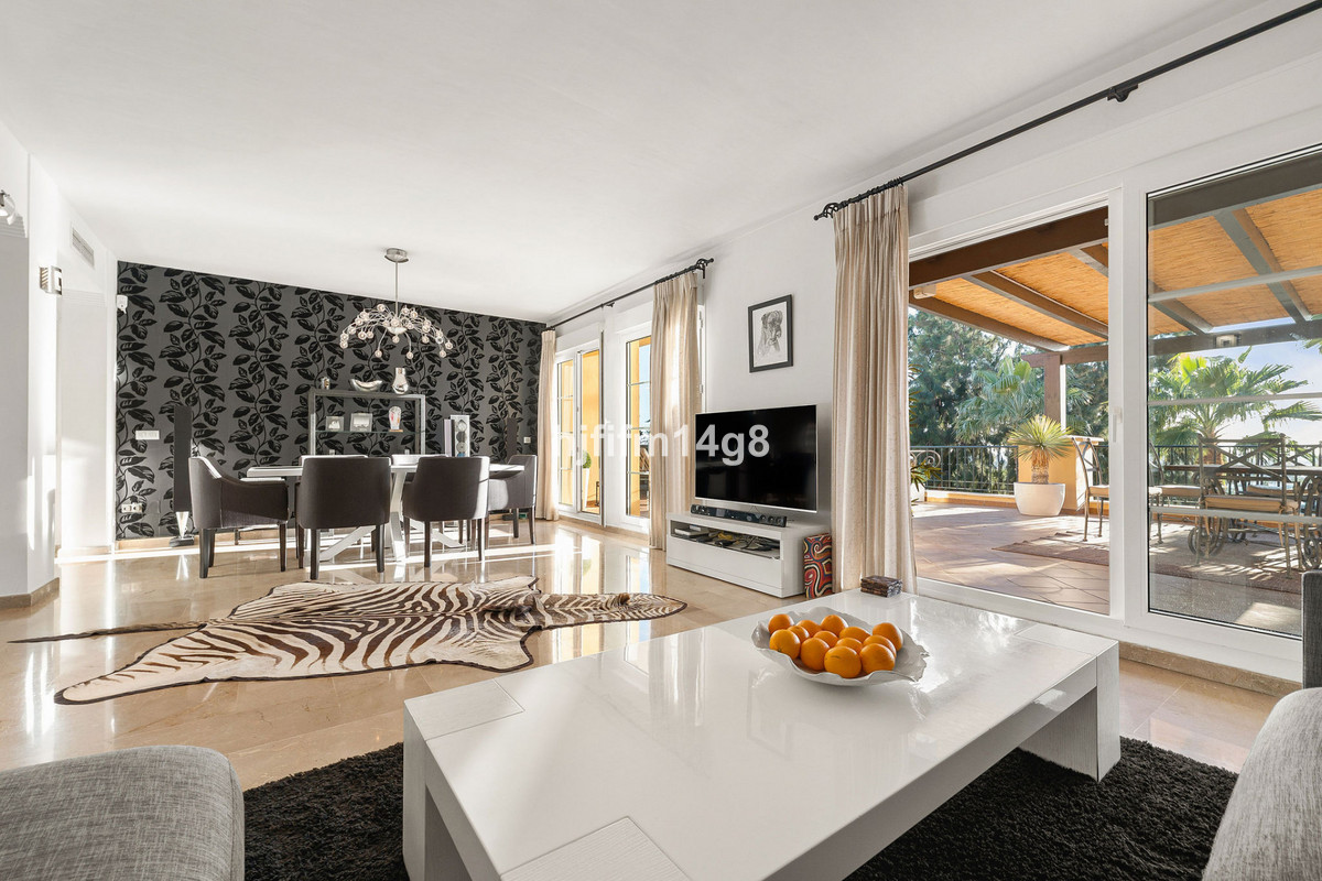 Aticos de 3 dormitorios en venta en Nueva Andaluc�a – R5216806 Aticos de 3 dormitorios en venta en Nueva Andaluc�a – R5216806