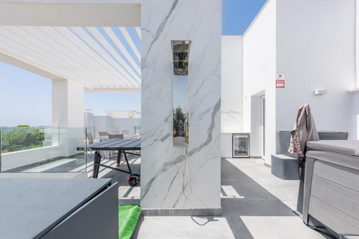 3 bedroom Penthouses for sale in La Quinta – R4943296 3 bedroom Penthouses for sale in La Quinta – R4943296