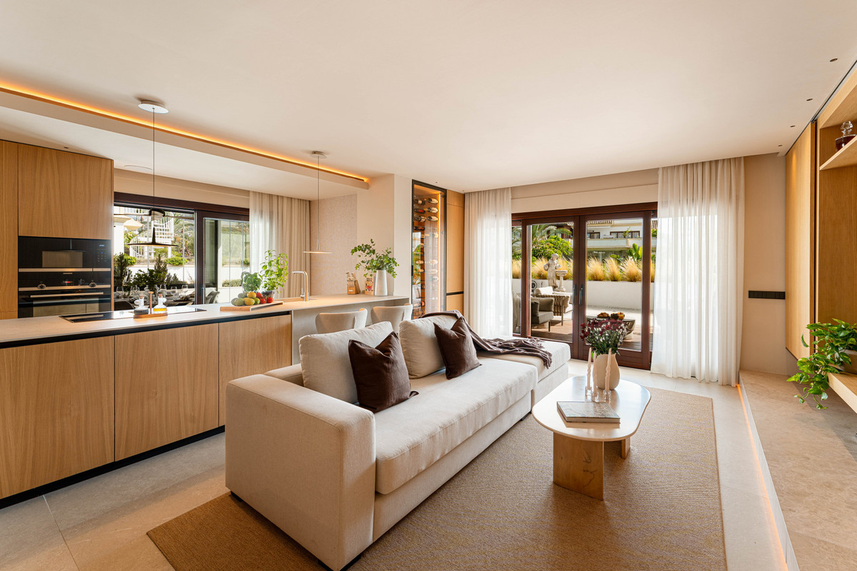 3 bedroom Apartments for sale in Milla de Oro – R5140108 3 bedroom Apartments for sale in Milla de Oro – R5140108