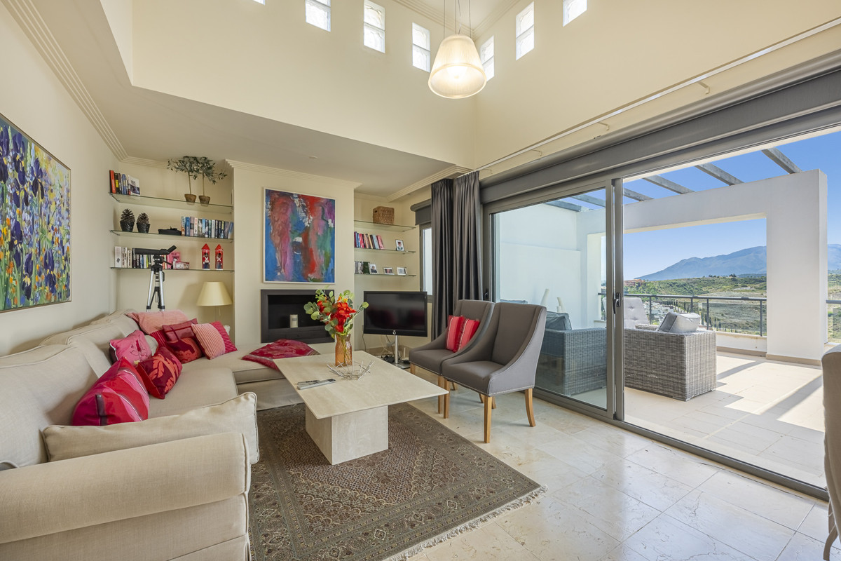 3 bedroom Penthouses for sale in Benahavís – R5367556 3 bedroom Penthouses for sale in Benahavís – R5367556