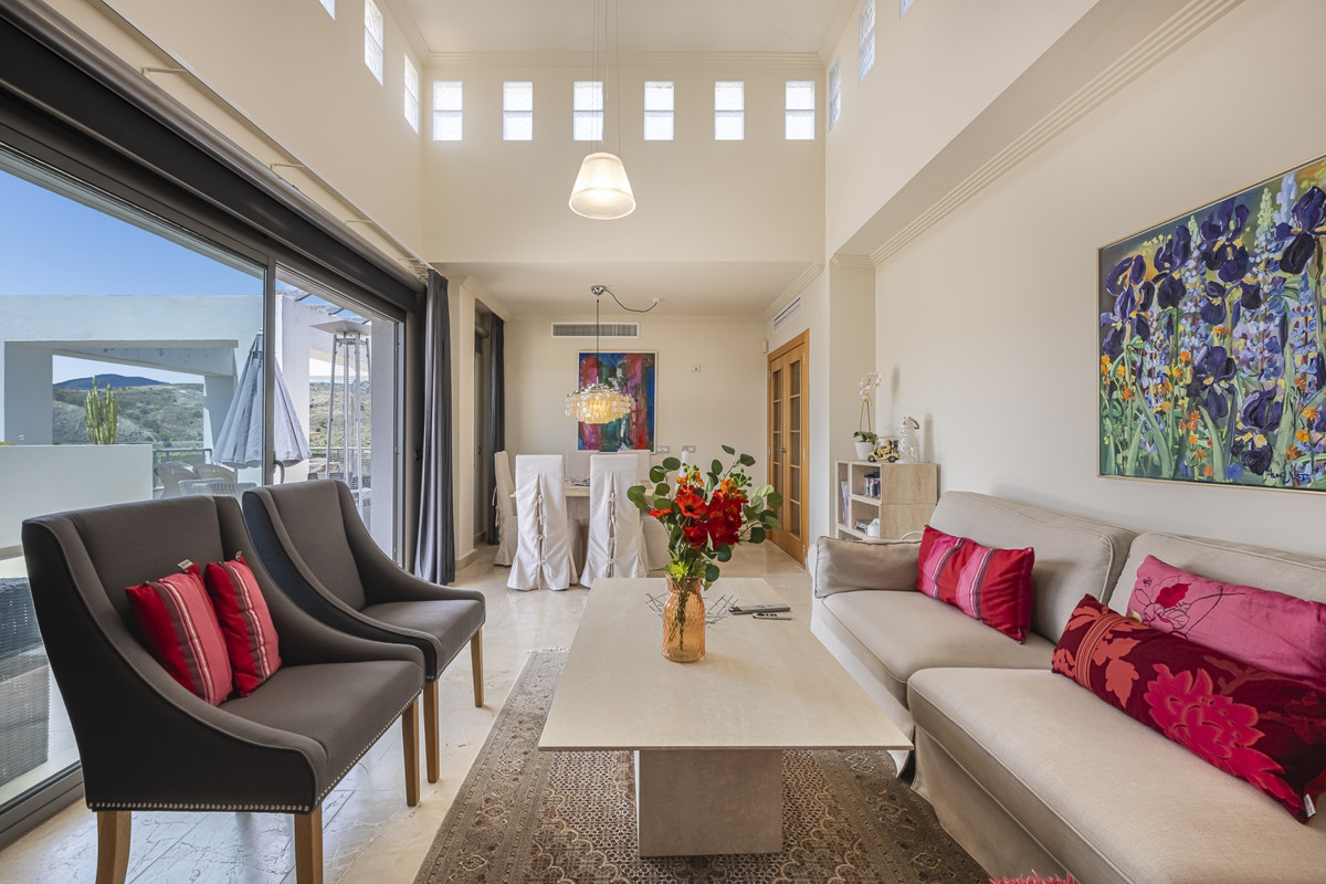 3 bedroom Penthouses for sale in Benahavís – R5367556 3 bedroom Penthouses for sale in Benahavís – R5367556