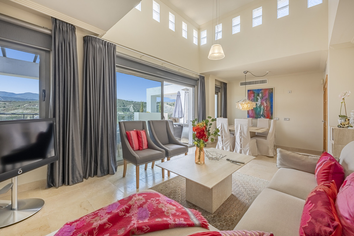 3 bedroom Penthouses for sale in Benahavís – R5367556 3 bedroom Penthouses for sale in Benahavís – R5367556