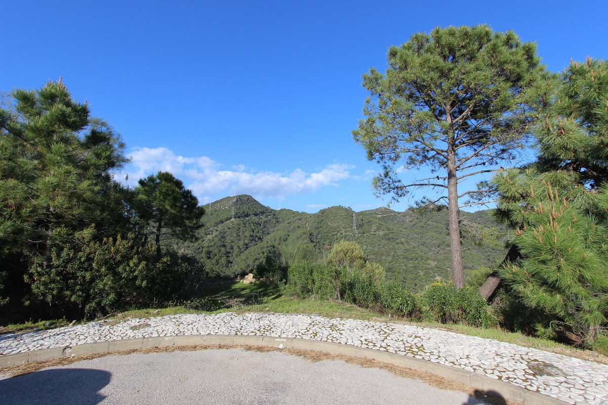 Plots for sale in Benahav�s – R5332990 Plots for sale in Benahav�s – R5332990