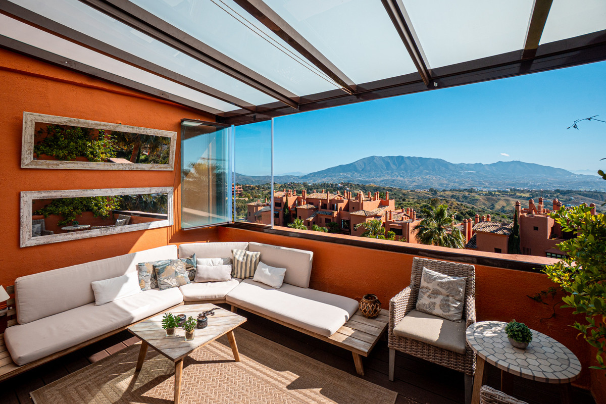 Apartamentos de 3 dormitorios en venta en Marbella – R5032465 Apartamentos de 3 dormitorios en venta en Marbella – R5032465