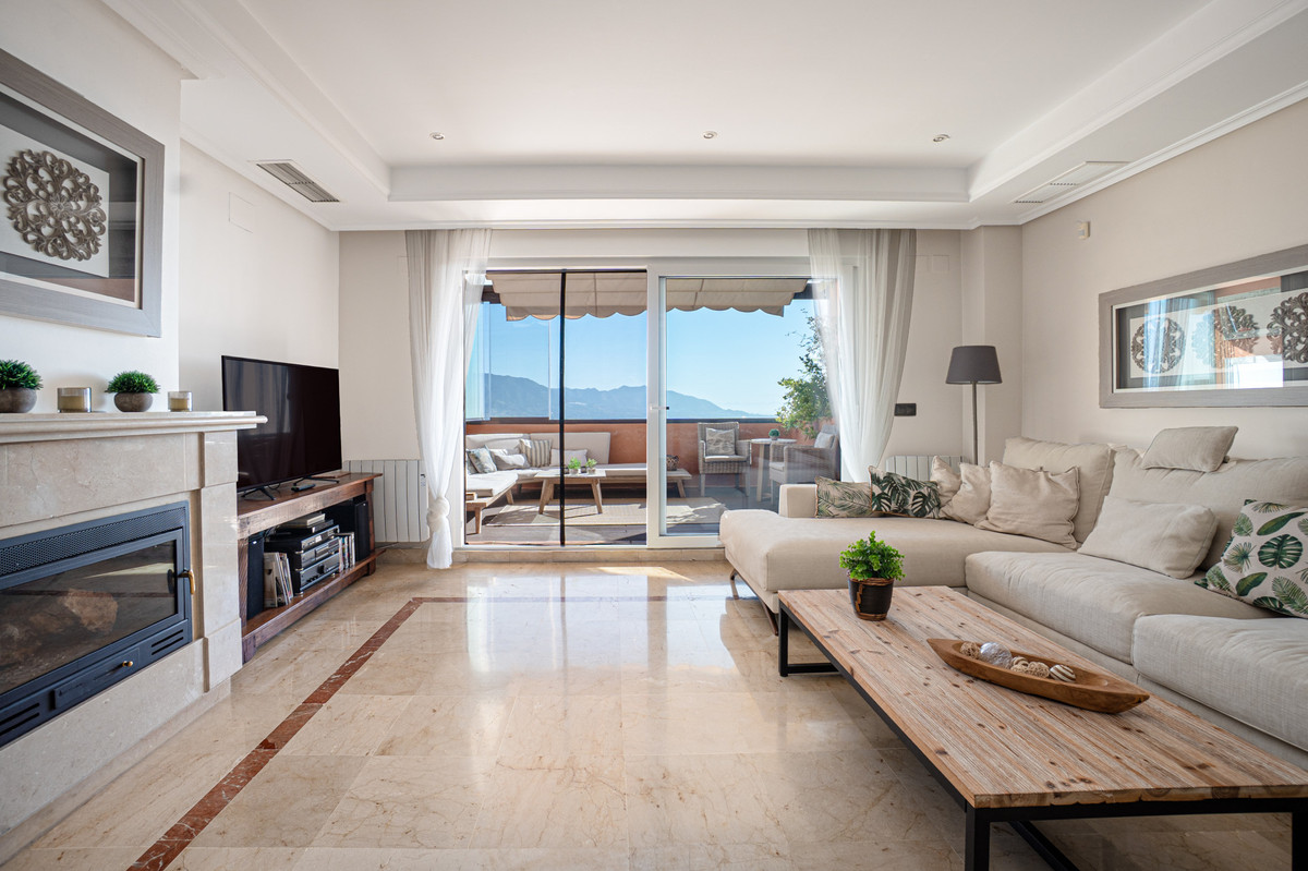 Apartamentos de 3 dormitorios en venta en Marbella – R5032465 Apartamentos de 3 dormitorios en venta en Marbella – R5032465