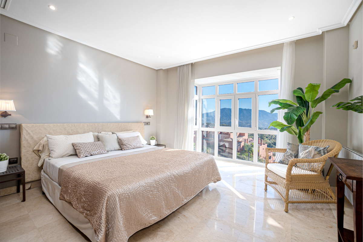Apartamentos de 3 dormitorios en venta en Marbella – R5032465 Apartamentos de 3 dormitorios en venta en Marbella – R5032465