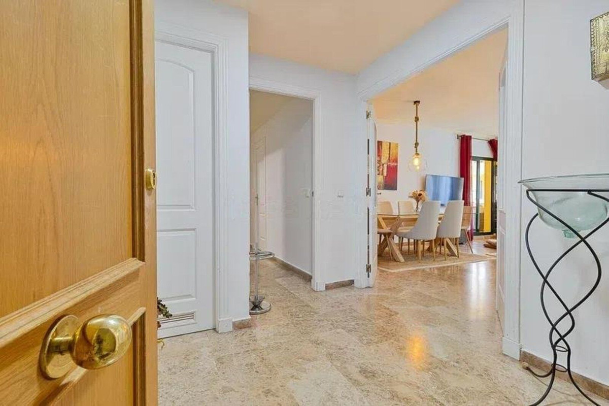 Apartamentos de 3 dormitorios en venta en San Pedro de Alc�ntara – R5307286 Apartamentos de 3 dormitorios en venta en San Pedro de Alc�ntara – R5307286