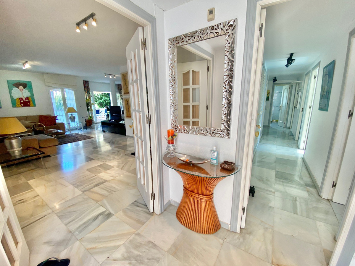 5 bedroom Apartments for sale in Nagüeles – R4397512 5 bedroom Apartments for sale in Nagüeles – R4397512