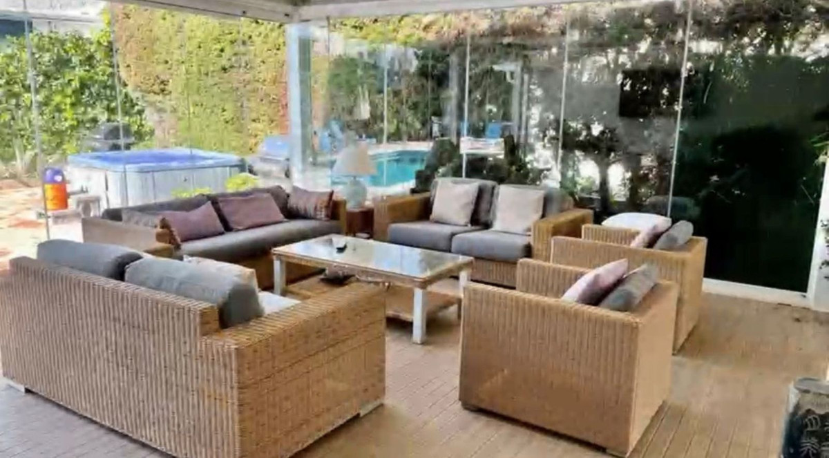 Villas de 7 dormitorios en venta en San Pedro de Alc�ntara – R5297293 Villas de 7 dormitorios en venta en San Pedro de Alc�ntara – R5297293