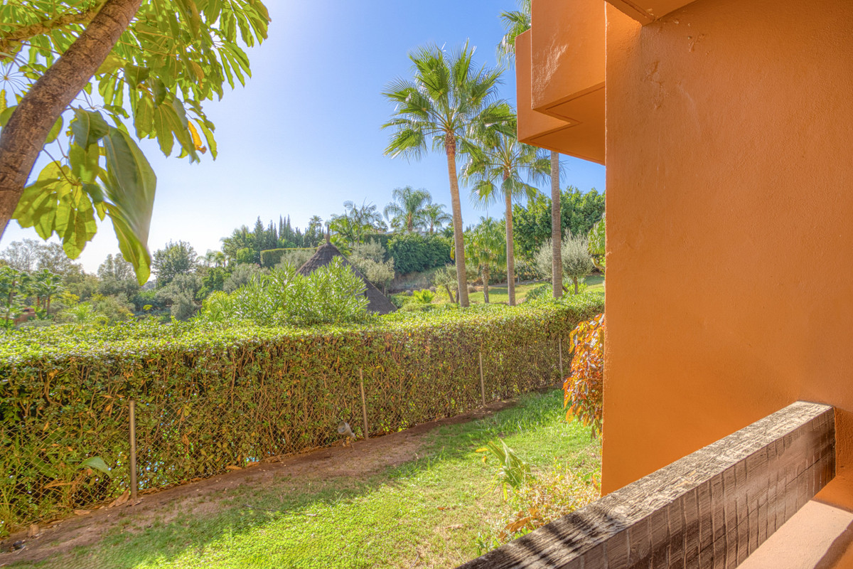 Apartamentos de 2 dormitorios en venta en Nueva Andaluc�a – R5186635 Apartamentos de 2 dormitorios en venta en Nueva Andaluc�a – R5186635