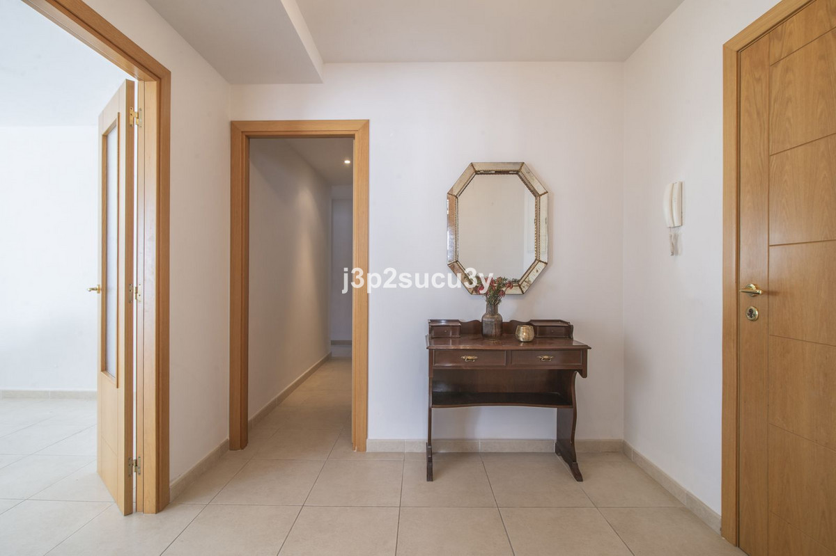 Apartamentos de 4 dormitorios en venta en Nueva Andalucía – R5372620 Apartamentos de 4 dormitorios en venta en Nueva Andalucía – R5372620
