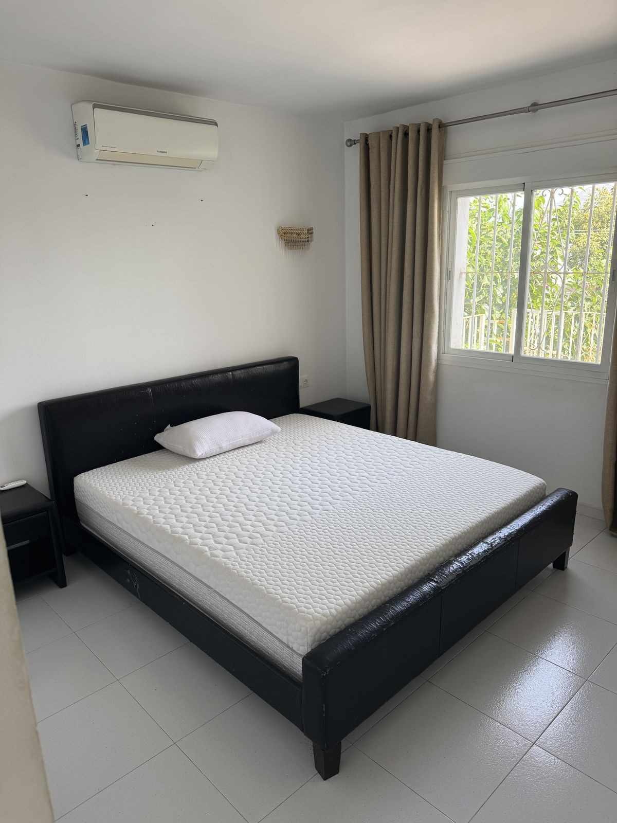 Villas de 6 dormitorios en venta en Nueva Andalucía – R5150923 Villas de 6 dormitorios en venta en Nueva Andalucía – R5150923