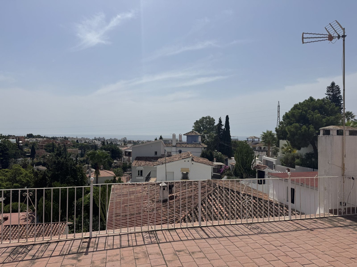 Villas de 6 dormitorios en venta en Nueva Andalucía – R5150923 Villas de 6 dormitorios en venta en Nueva Andalucía – R5150923
