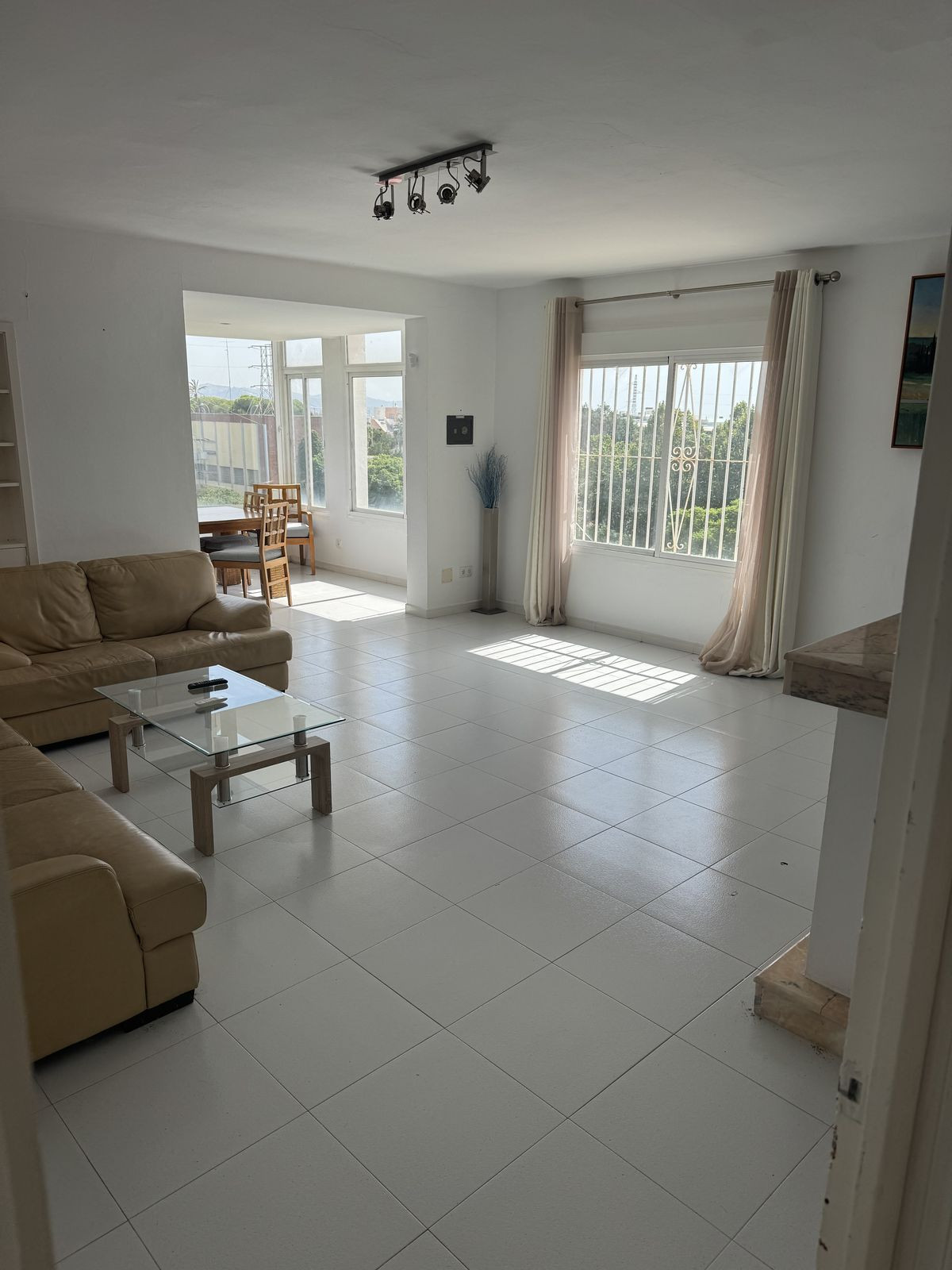 Villas de 6 dormitorios en venta en Nueva Andalucía – R5150923 Villas de 6 dormitorios en venta en Nueva Andalucía – R5150923