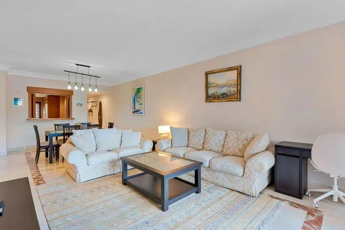 Aticos de 2 dormitorios en venta en San Pedro de Alc�ntara – R5286829 Aticos de 2 dormitorios en venta en San Pedro de Alc�ntara – R5286829
