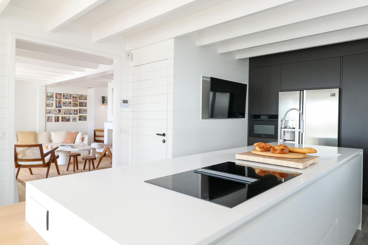 Villas de 4 dormitorios en venta en Benahavís – R5046673 Villas de 4 dormitorios en venta en Benahavís – R5046673