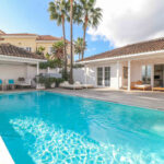 Villas de 4 dormitorios en venta en Benahavís – R5046673 Villas de 4 dormitorios en venta en Benahavís – R5046673
