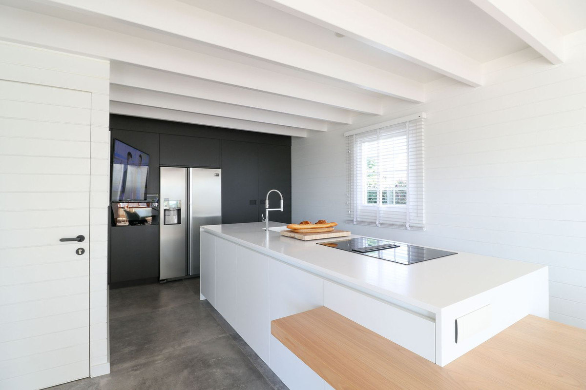Villas de 4 dormitorios en venta en Benahavís – R5046673 Villas de 4 dormitorios en venta en Benahavís – R5046673