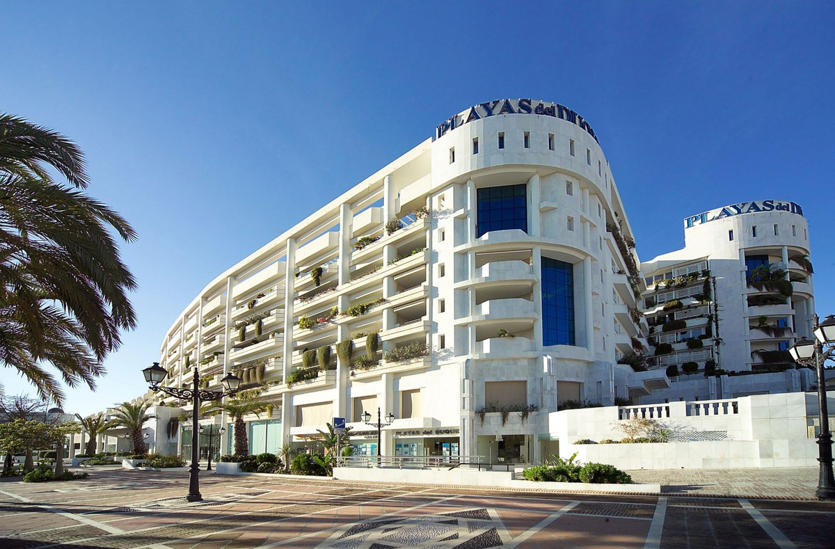 Apartamentos de 4 dormitorios en venta en Puerto Ban�s – R5210893 Apartamentos de 4 dormitorios en venta en Puerto Ban�s – R5210893