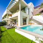 Adosados de 3 dormitorios en venta en Marbella – R5159635 Adosados de 3 dormitorios en venta en Marbella – R5159635