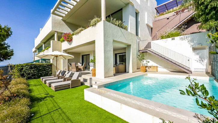 Adosados de 3 dormitorios en venta en Marbella – R5159635 Adosados de 3 dormitorios en venta en Marbella – R5159635 en