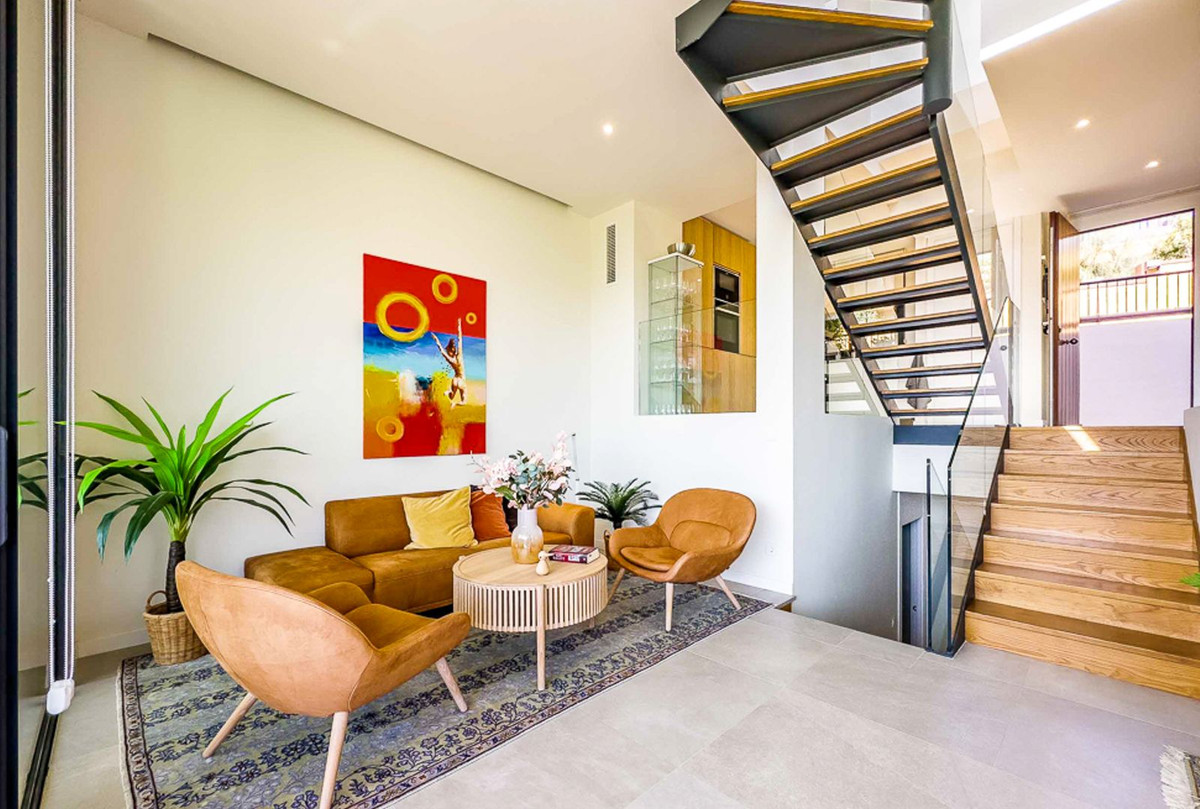 Adosados de 3 dormitorios en venta en Marbella – R5159635 Adosados de 3 dormitorios en venta en Marbella – R5159635