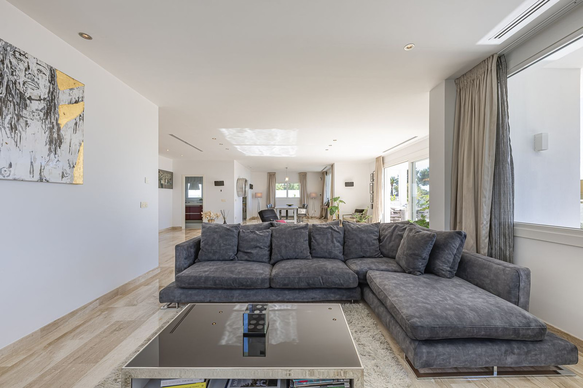 Villas de 5 dormitorios en venta en El Rosario – R4838737 Villas de 5 dormitorios en venta en El Rosario – R4838737
