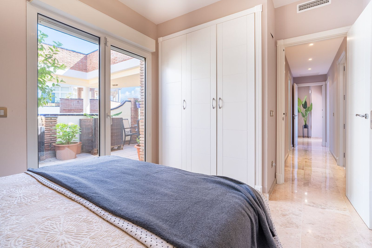 3 bedroom Penthouses for sale in Riviera del Sol – R5388826 3 bedroom Penthouses for sale in Riviera del Sol – R5388826
