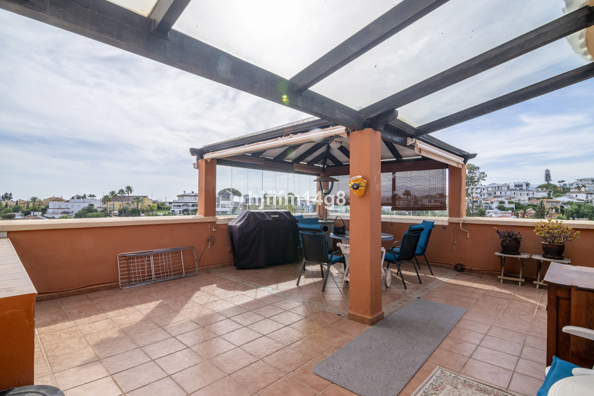 Aticos de 3 dormitorios en venta en Nueva Andalucía – R4908238 Aticos de 3 dormitorios en venta en Nueva Andalucía – R4908238